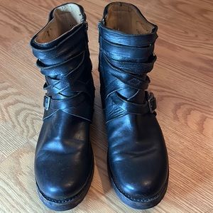 Frye boots size 7 1/2 EUC